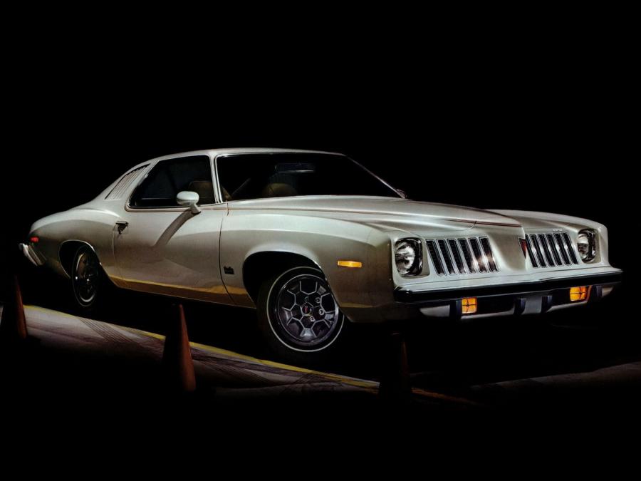 Pontiac Grand Am Colonnade Hardtop Coupe '1974